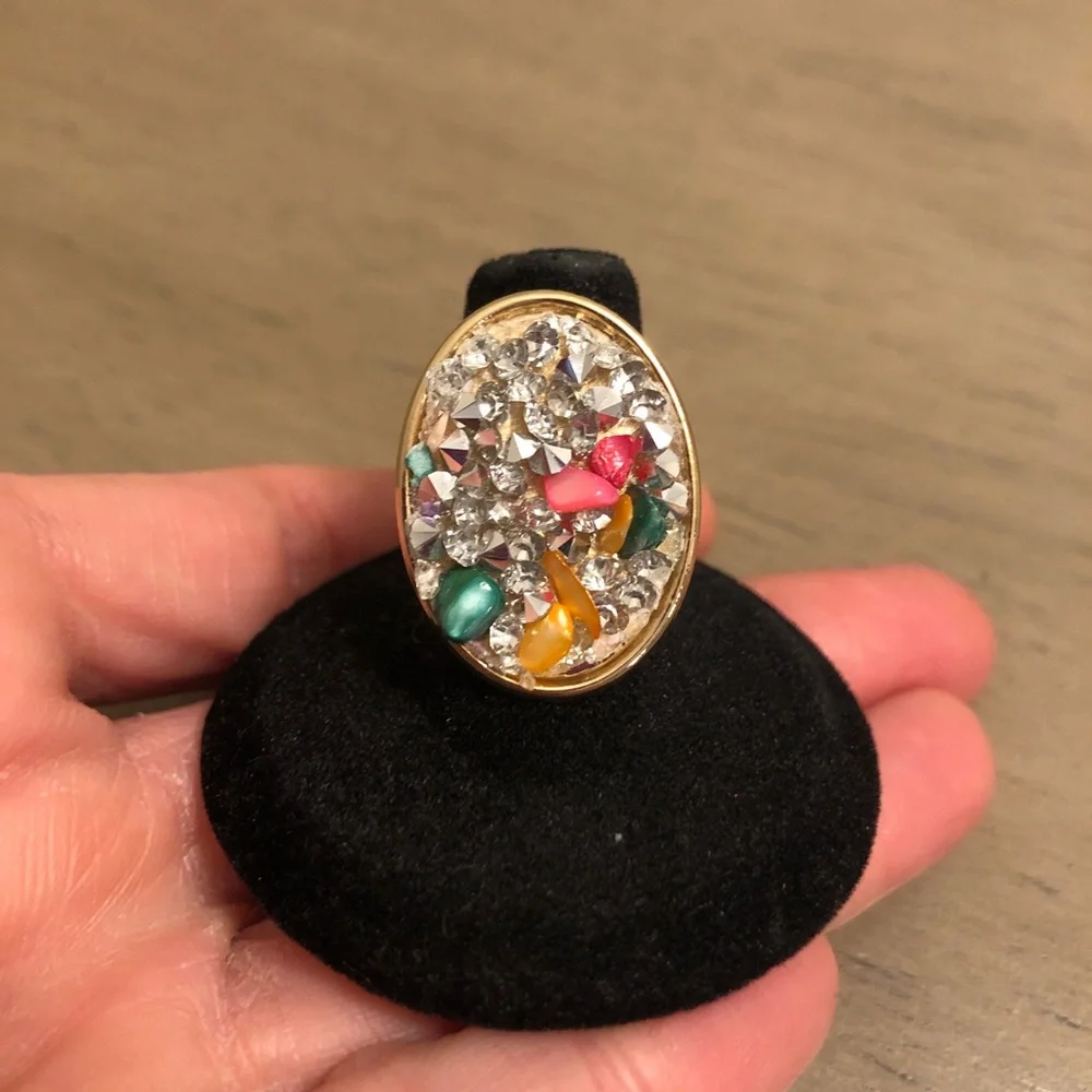 Elegant Gold Tone and Multicolor Faux Gemstone Ring